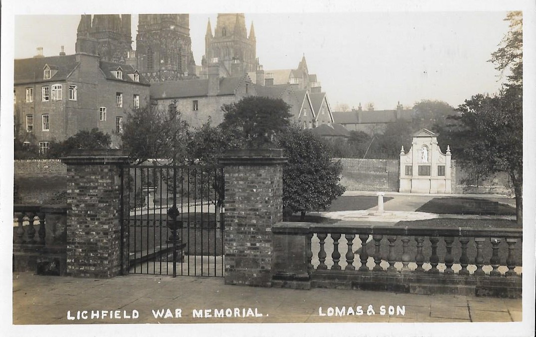 The War Memorial in 1920
